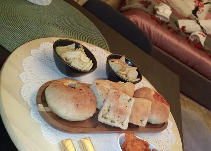 Lyon Sinagoga Apartment Trani