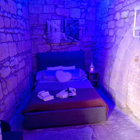 Lyon Sinagoga Apartman Trani
